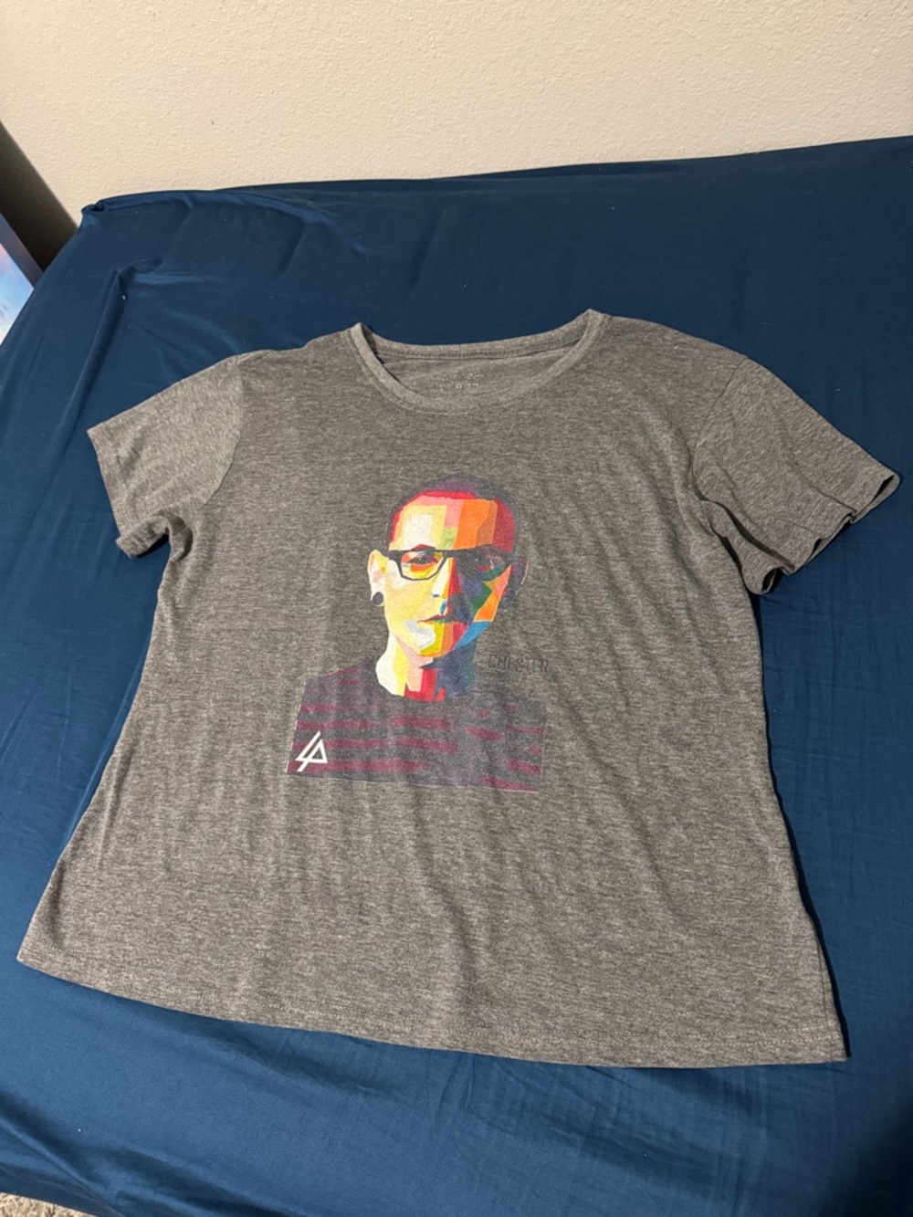 Kids' Gray Short-Sleeve Tee with Multicolor Portrait Graphic